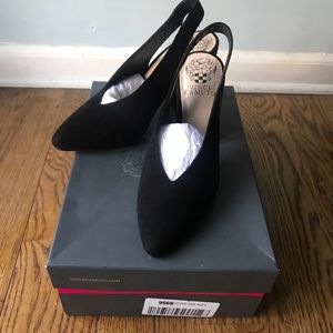 NIB Vince Camuto Tashinta black suede heels 5.5